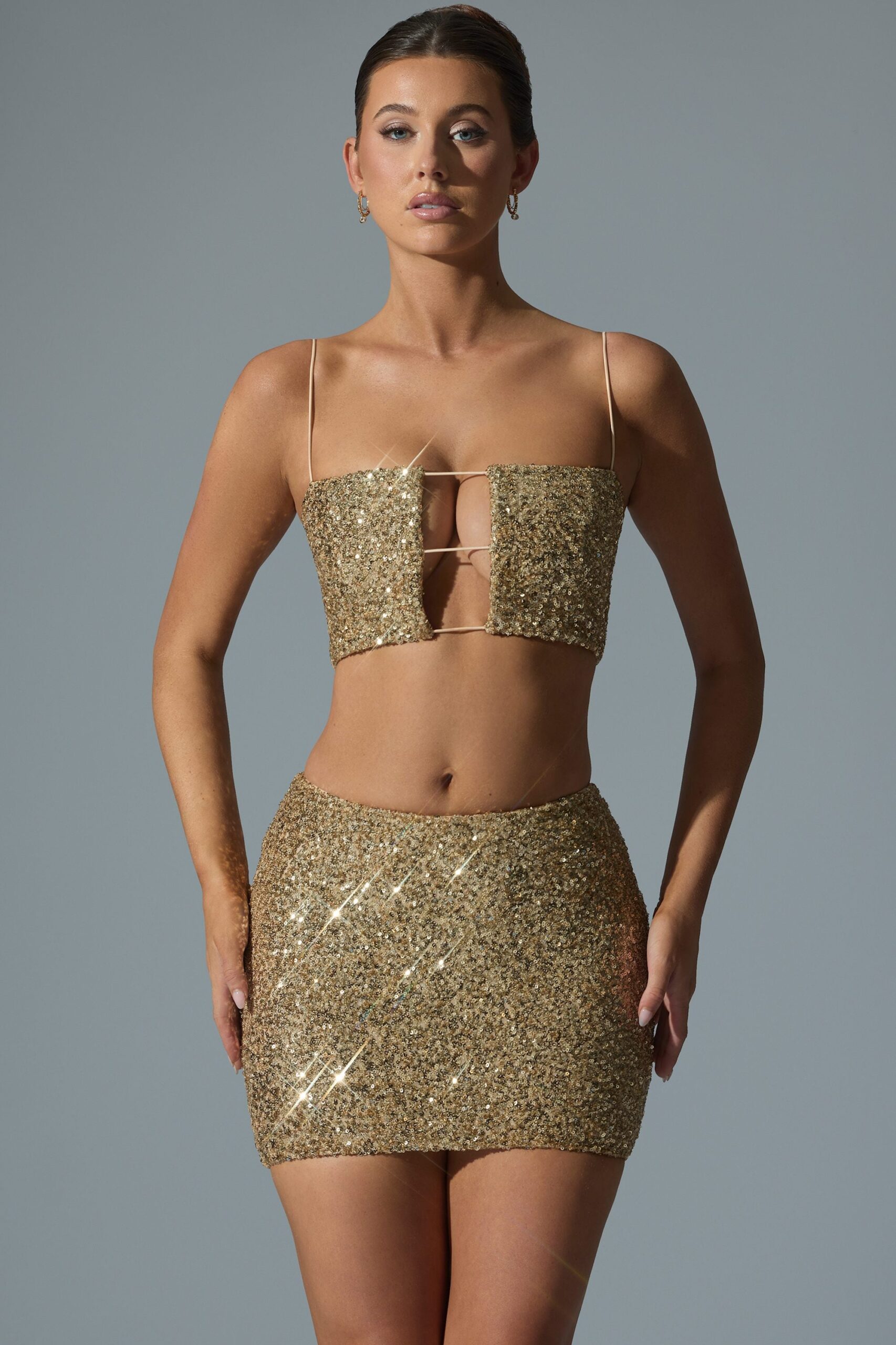 Embellished Mid-Rise Mini Skirt in Gold - Image 5